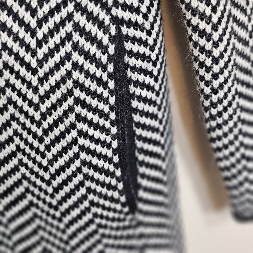 Gio & Gio Italy Black White Chevron Herringbone Knit Long Coat Cardigan Jacket L - Picture 10 of 15